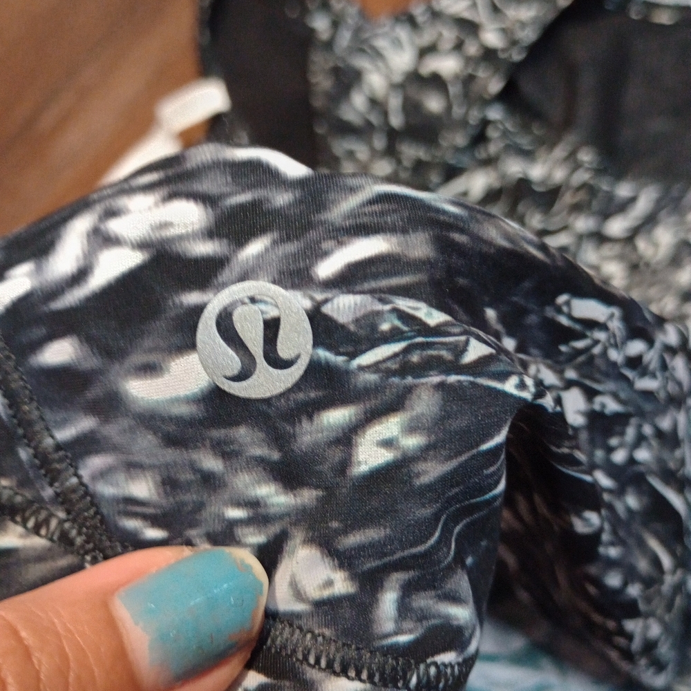 Lululemon Sculpt Tank View 6